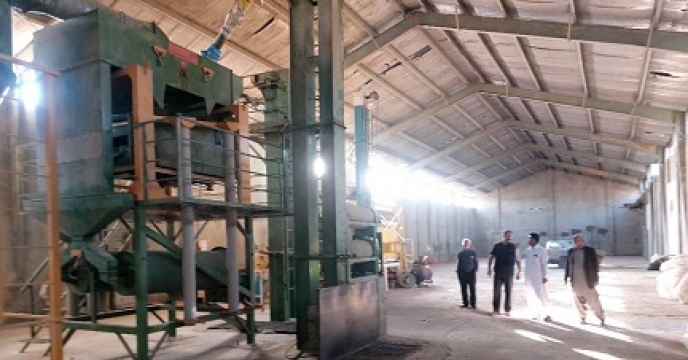 بازدید از سامانه بوجاری گندم شهرستان ایرانشهر در شرکت خدمات حمایتی کشاورزی استان سیستان وبلوچستان