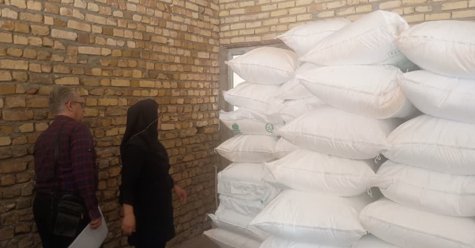 کنترل و نظارت اکیپ پایش شرکت خدمات حمایتی کشاورزی استان قزوین از انبار شرک تعاونی آرش ابگرم 