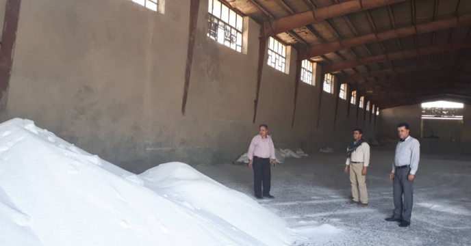 گزارش عملکرد توزیع کود کشاورزی در شهرستان هلیلان: 2 هزار و 341 تن از بتدای سال جاری تا پایان بهمن ماه