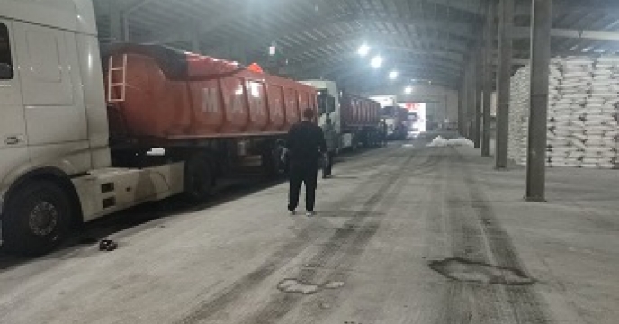 توزیع بیش از 2462 تن انواع کود کشاورزی در شهرستان پلدشت در هشت‌ماهه نخست سال ۱۴۰۴