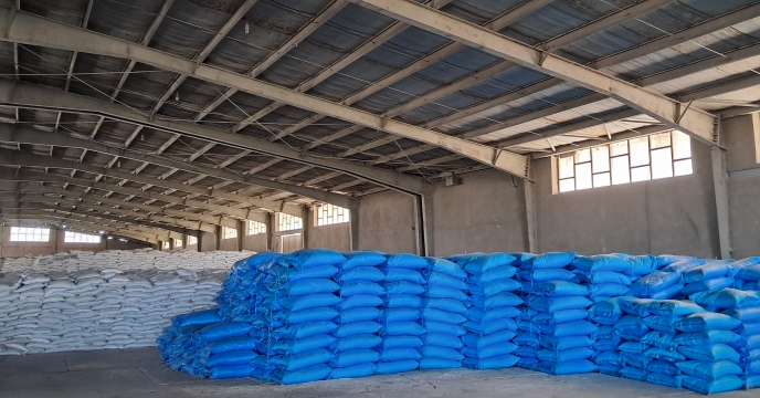 میزان 98 تن کود یارانه‌ای برای حمایت از کشاورزی رابر توزیع شد