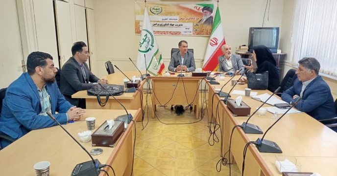 جلسه‌ بررسی مسائل و مشکلات توزیع کود در بین کارگزاران شهرستان ورامین