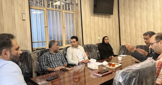 برگزاری نشست هم اندیشی در خصوص بازنگری در ارتقای سیستم پایش مواد کودی با حضور مشترک کارشنان سازمان جهاد کشاورزی استان تهران و شرکت خدمات حمایتی کشاورزی 