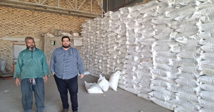 بازدید از کارگزاری کود افشین پاکدل در شهرستان  گنبد