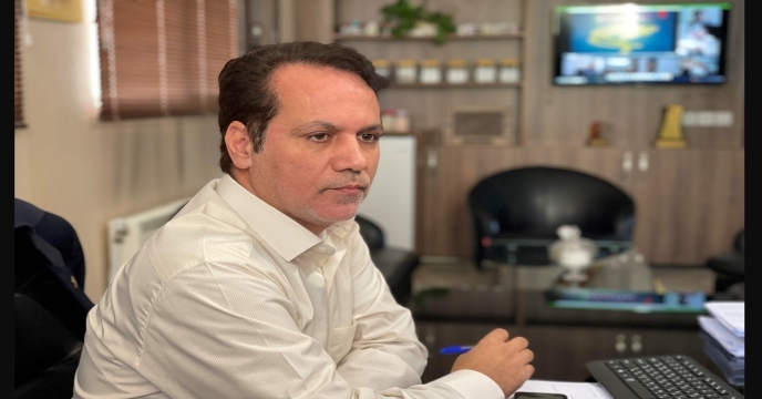 توزیع میزان 455 تن کود ازت بین کارگزاران شهرستان زاوه