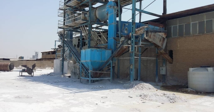 کارگروه بازرسی و کنترل کیفی مواد کودی از کارخانه تولید کود در شهرستان دهلران بازدید کرد