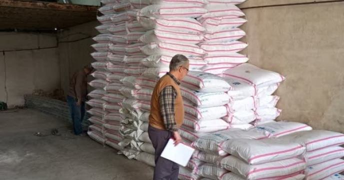 نظارت میدانی بر عملکرد کارگزاران شهرستان البرز؛ شفاف‌سازی موجودی نهاده‌ها در قزوین