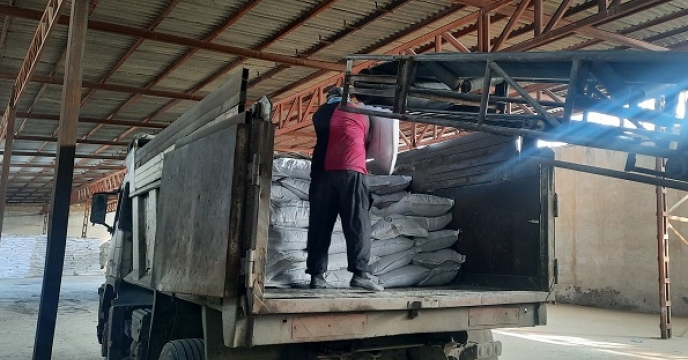 تامین و توزیع هدفمند بیش از 50 هزار و 900 تن کود ازت یک گام مهم در راستای کشاورزی هوشمند در استان زنجان 