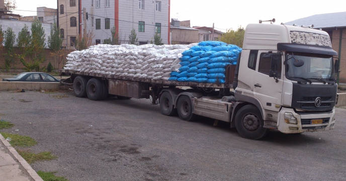  سهمیه کود شهرستان فردیس توزیع گردید.