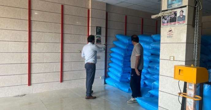 نظارت مستمر بر زنجیره تأمین؛ بازدید از انبار کارگزار توزیع نهاده در شهرستان جیرفت در منطقه جنوب کرمان