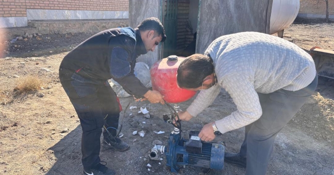 بازدید کارشناس فنی شرکت خدمات حمایتی کشاورزی استان خراسان جنوبی از دستگاه ها و قطعات نیاز به تعمیر در استان 