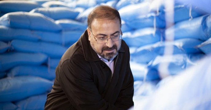 بین کشاورزان شهرستان سیرجان میزان 227 تن کود توزیع شده است