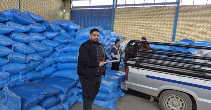 صیانت از امنیت غذایی و افزایش بهره وری  با  نطارت از مراکز توزیع کوددر شهر مزرعه کتول  شهرستان علی آباد کتول