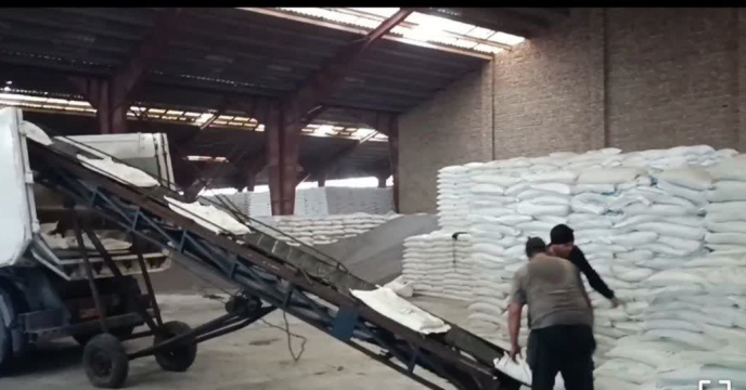  تامین کود پتاسه در شهرستان گمیشان برای حمایت از کشاورزان و تأمین بازار مصرف