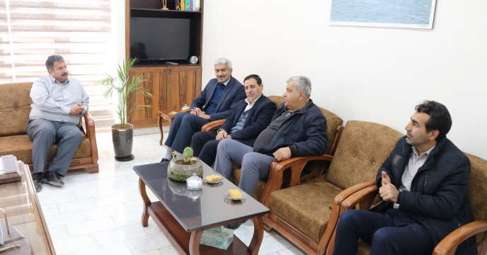 دیدار اعضای نظارت بر محصولات کودی استان با مدیر شرکت خدمات حمایتی کشاورزی استان چهار محال و بختیاری