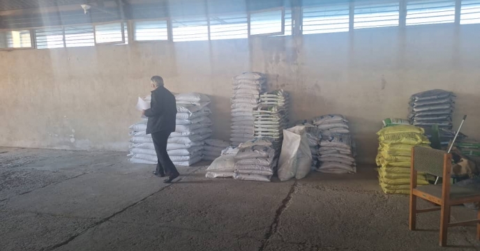 تامین و توزیع 242  تن  کود کشاورزی  یارانه ای اوره در شهرستان نوشهر انجام گرفت  