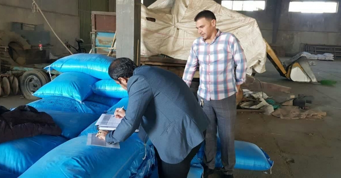 نظارت  مستمر بر کارگزاری‌های کود شهرستان گنبد کاووس