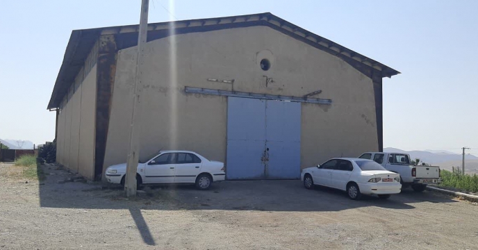 بازدید کارشناسان فنی شرکت خدمات حمایتی کشاورزی استان تهران از کارگزاری توزیع نهاده های کشاورزی شهرستان دماوند