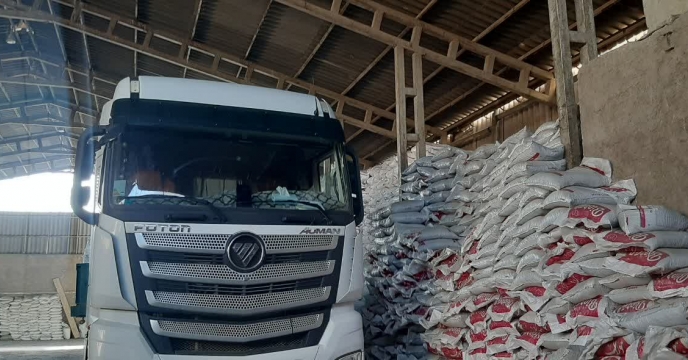 میزان 220تن انواع کودهای فسفاته وپتاسه در بین کشاورزان استان تهران توزیع شد