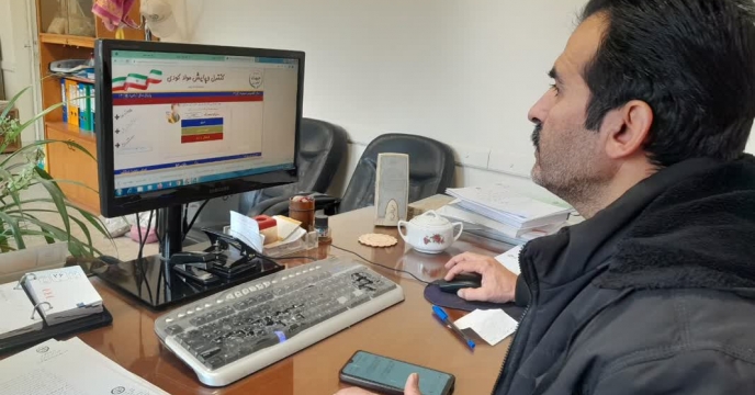  تحویل 2817فقره حواله الکترونیکی در سامانه پایش مواد کودی برای محصولات کشاورزی به کشاورزان شهرستان  خمین و حومه   در آذر 1404