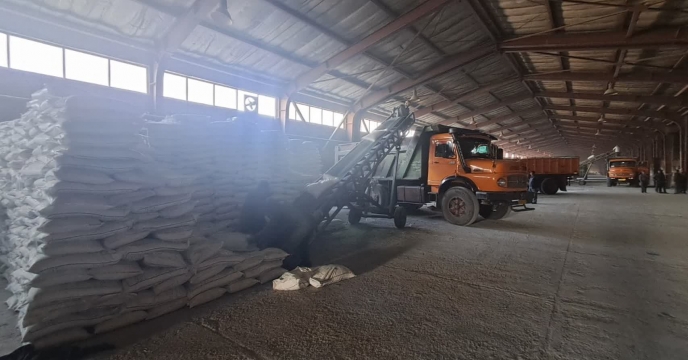 توزیع 175 تن کود ازت و پتاس در شهرستان بناب استان آذربایجان شرقی