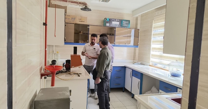 از تولیدات و عملکرد شرکت تولید کننده داخلی کودهای زیستی و آلی برای انعقاد تفاهمنامه بازدید شد