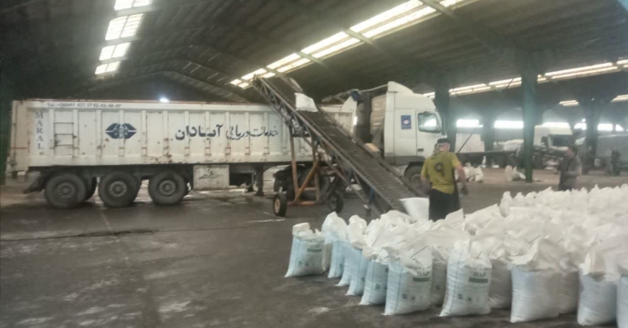 تضمین جهش تولید؛ ذخیره‌سازی استراتژیک ۱۸۸۰ تن اوره در گیلان