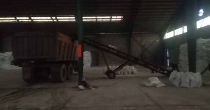 حسن همتی: توزیع کود در سیاهکل موجب افزایش کیفیت محصولات کشاورزی شد