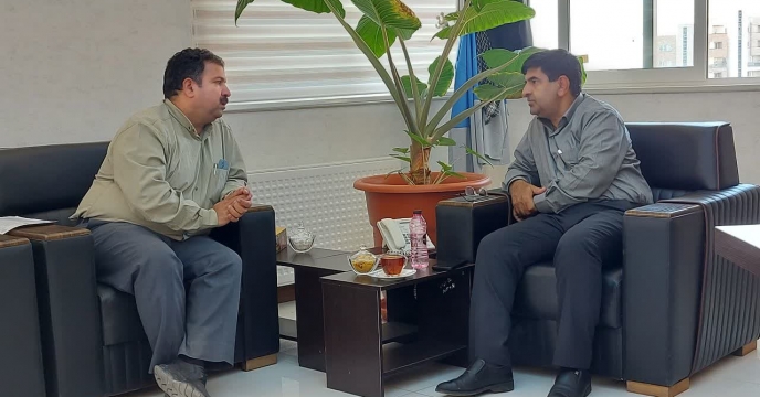 دیدار محسن مهدوی مدیر شرکت خدمات حمایتی کشاورزی استان چهار محال و بختیاری با حسین بهرامی رئیس سازمان جهاد کشاورزی استان چهارمحال و بختیاری به مناسبت هفته دولت