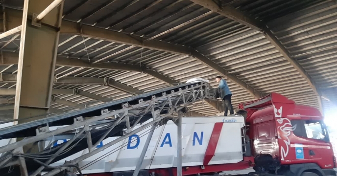 کشاورزان شهرستان سرپل ذهاب 125 تن کود کشاورزی دریافت کردند