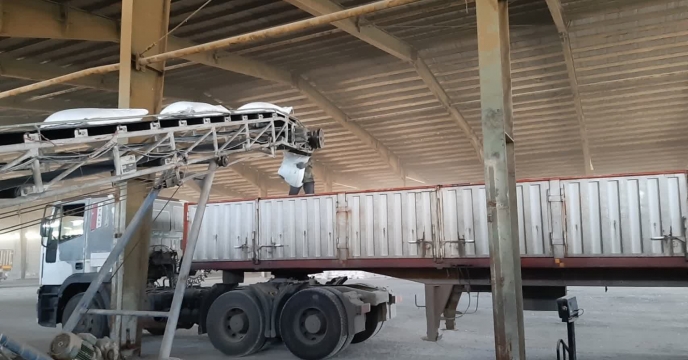 تامین وتوزیع1446 تن کود کشاورزی اوره در شهرستان روانسر