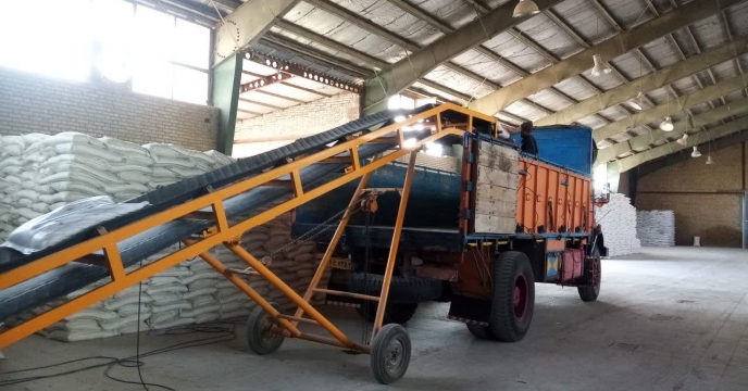 ارسال10تن کود شیمیایی به کارگزاری های شهرستان فاروج