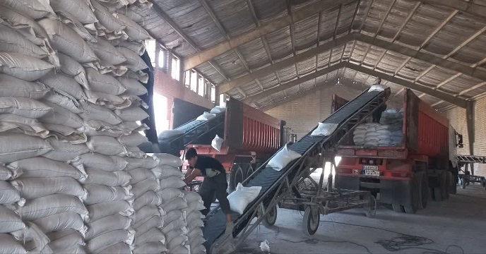 میزان 75 تن کود کشاورزی اوره از شرکت خدمات حمایتی کشاورزی استان خوزستان به شرکت خدمات حمایتی کشاورزی استان مرکزی در دی ماه سالجاری تامین و ارسال شد