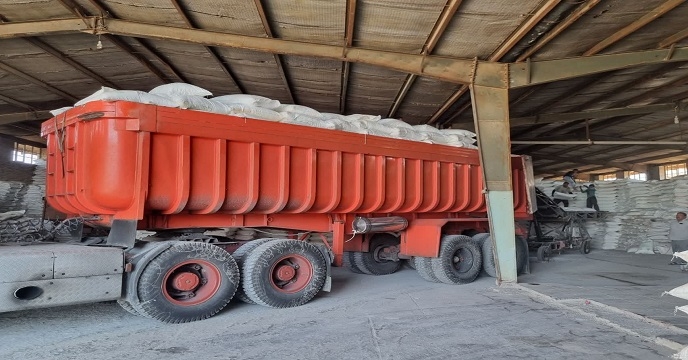 در دی‌ماه سالجاری میزان 250تن کود کشاورزی اوره توسط شرکت خدمات حمایتی کشاورزی استان خوزستان به شرکت خدمات حمایتی کشاورزی استان همدان تامین و ارسال شد