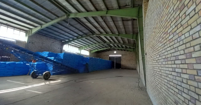 700 تن کود یارانه ای از طریق حواله الکترونیک برای کشت کلزا در استان قم صادر شد