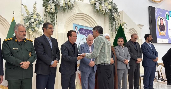 تجلیل از ۳۰ تولیدکننده برتر کشاورزی در شهرستان خلیل‌آباد با حضور مدیر شرکت خدمات حمایتی خراسان رضوی