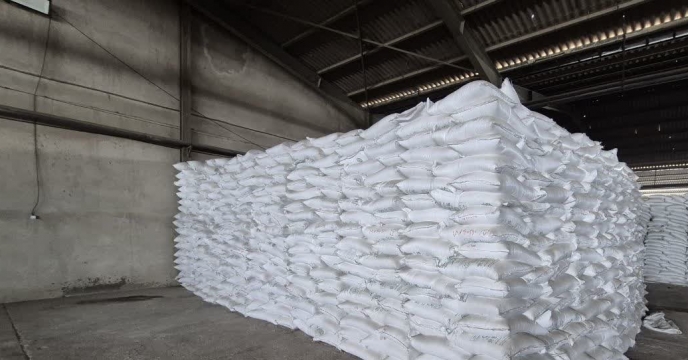 حمایت از کشاورزان پارسیان  استان هرمزگان با توزیع ۱۷۵ تن کود اوره