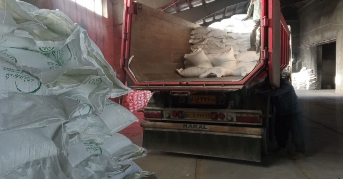 تامین 50 تن کود اوره لردگان در انبار کارگزاری در شهرستان قروه