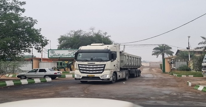 توزیع میزان 675تن کود کشاورزی اوره بین کارگزاران شهرستان اندیمشک