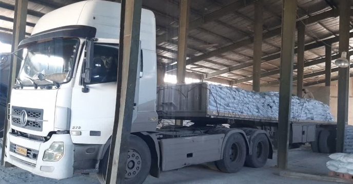 تامین وارسال بیش از 2200تن انواع کودهای کشاورزی به انبار کارگزاران شهرستان اسلامشهرجهت توزیع در بین کشاورزان 