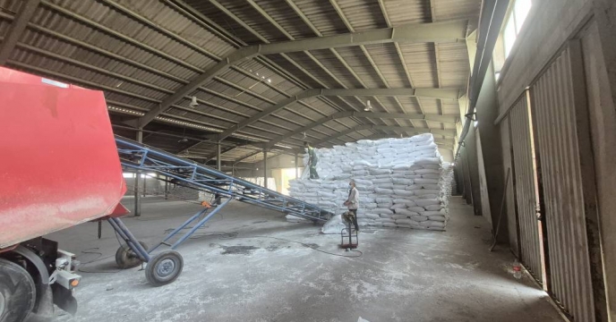 پشتیبانی از کشاورزی حاجی‌آباد در استان هرمزگان؛ ارسال کود اوره به منطقه سرچاهان