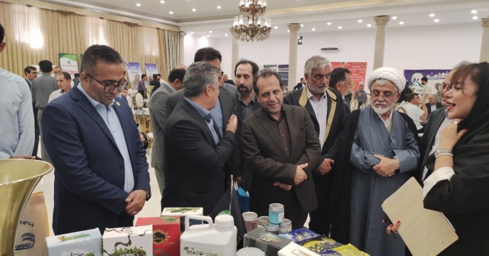 بازدید رئیس سازمان جهاد کشاورزی از همایش بازاریابی کود استان اردبیل