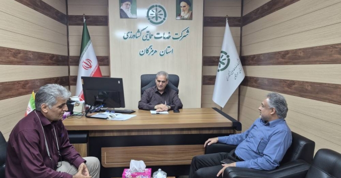 برگزاری جلسه اداری، مالی و بازرگانی در دفتر مدیریت شرکت خدمات حمایتی کشاورزی هرمزگان