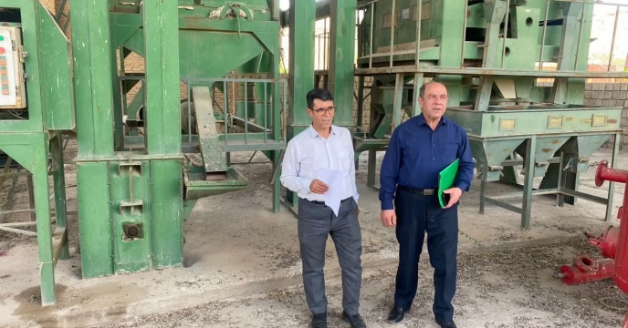 بازدید کارشناس معین امور ماشین ها و ادوات کشاورزی شرکت خدمات حمایتی کشاورزی استان آذربایجان غربی