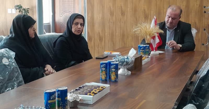 بازدید کارشناسان امور ماشین ها و ادوات کشاورزی دفتر مرکزی از شرکت ظریف صنعت تولیدکننده ادوات کشاورزی در شهرک صنعتی خمین در استان مرکزی