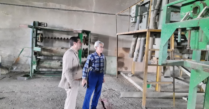 بازدید کارشناس معین و کارشناس فنی شرکت خدمات حمایتی کشاورزی استان سمنان از سامانه  بوجاری استان