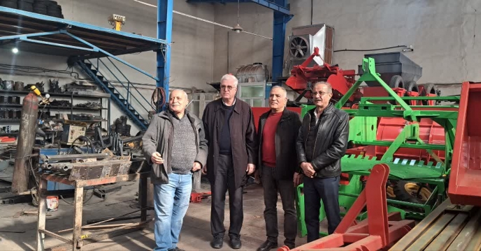 بازدید معاونت فنی و تولیدی شرکت خدمات حمایتی کشاورزی استان اصفهان از گروه تولیدی تکنو زرع