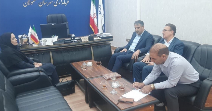  جلسه  مشترک مدیران شرکت  خدمات حمایتی کشاورزی لرستان و زراعت استان  با فرماندار شهرستان معمولان در مورد تامین نهاده ها