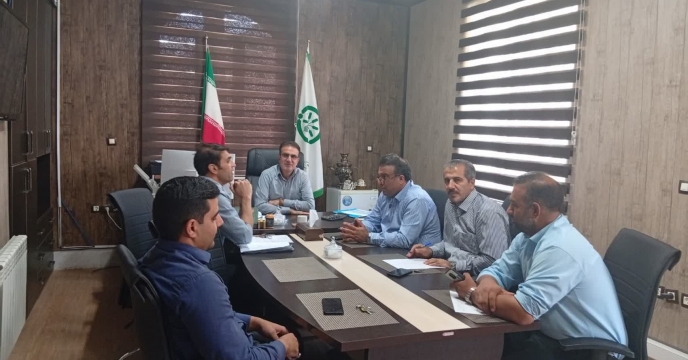 تعداد30 پایش ونظارت برتوزیع کود  توسط کارشناسان رصد وپایش از انبارهای کارگزاران توزیع نهاده های کشاورزی این استان  در نیمه اول شهریور