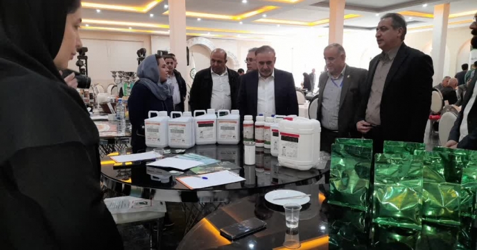 بازدید مدیرحفظ نباتات استان در همایش بازاریابی کود استان البرز